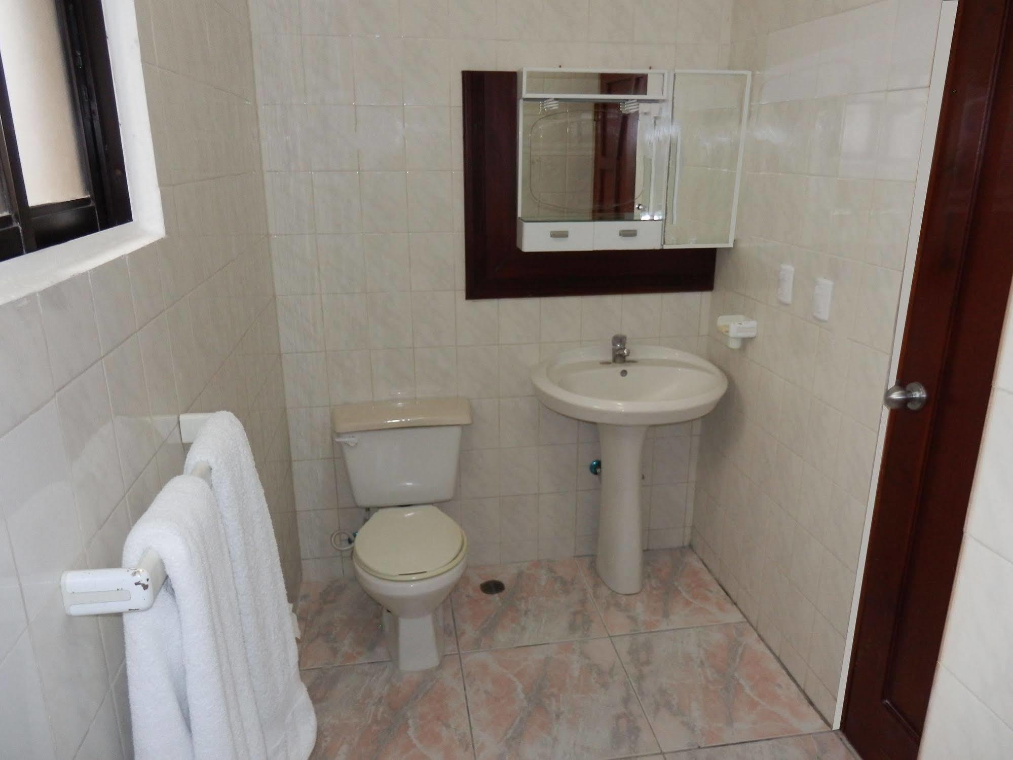 Hotel Garant & Suites Бока-Чика Экстерьер фото